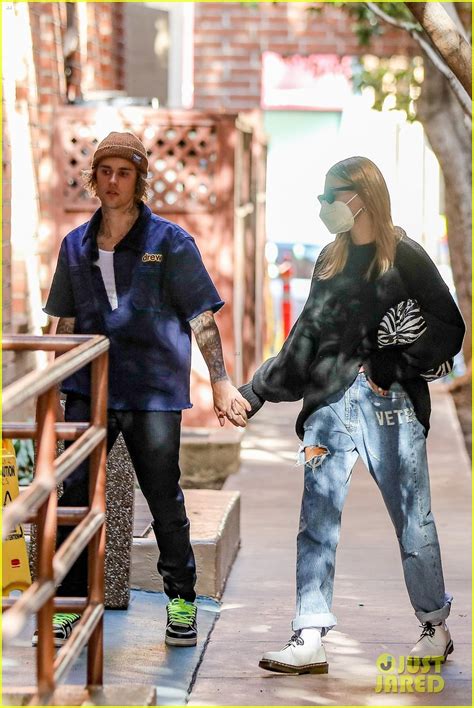 justin bieber and wife hailey hold hands while running errands together photo 4521647 justin