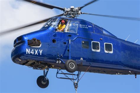 N4xy Sikorsky S 58t 5 State Helicopters Lifting At The New Flickr