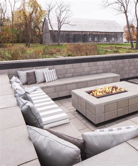 Du Terrain Vague Au Patio Moderne Techo Bloc