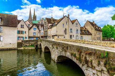 Bienvenue sur le site officiel de la ville de chartres. Enquête à Chartres - Jeux de Piste | Qui Veut Pister ...