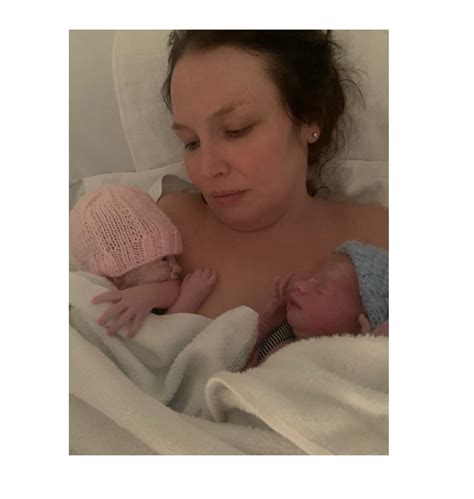 23 photos that show what women actually look like after giving birth emma s diary blog
