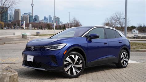 Vw Id4 Electric Crossover To Go On Sale In Canada This Summer At