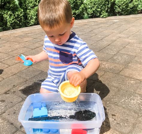 Toy Water Scoop Sensory Bin Teaching Littles