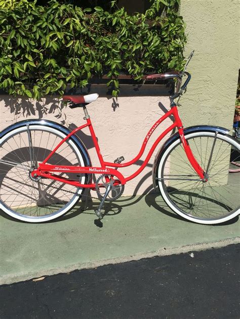 Schwinn Hollywood One Of Our Vintage Overhauls Bicycle Schwinn Vintage