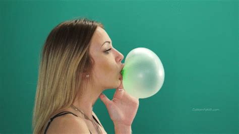 Custom Fetish Shoots Ambers Bubblicious Sour Apple Bubbles Only Hd
