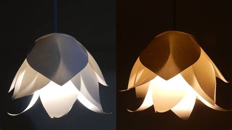 The Lampshade That Take The Form Of A Flower Looks Like A Jellyfish