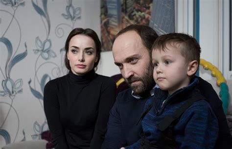 Check spelling or type a new query. «Я тебя найду» (2019) - сюжет, актеры и роли, кадры из сериала