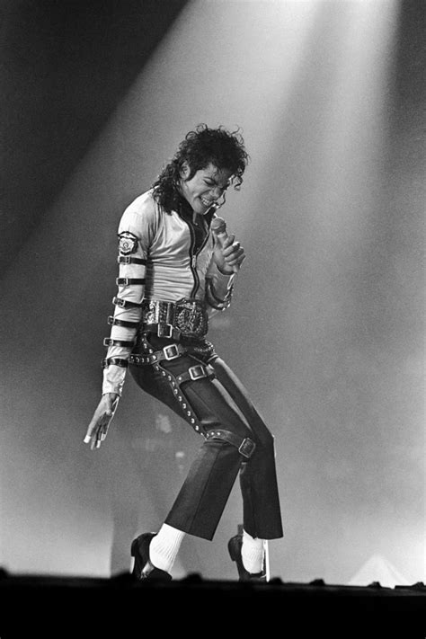 Michael Jackson E La Moda I Capi Iconici Che Ispirano Ancora Oggi I
