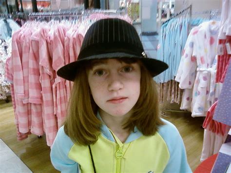 Its Me Chloe With A Funny Hat On Lolz Chloep Photo 3389160 Fanpop