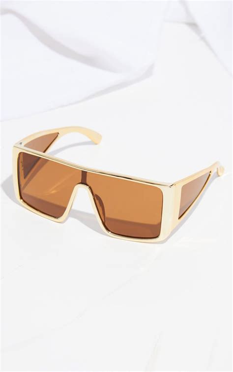 Gold Square Frame Oversized Sunglasses In 2020 Oversized Sunglasses Square Frames Trending