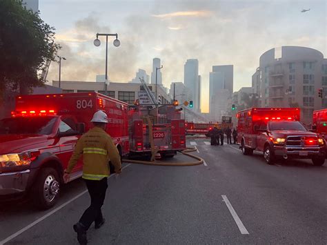 11 Los Angeles firefighters hurt while running from blast | KSNF/KODE