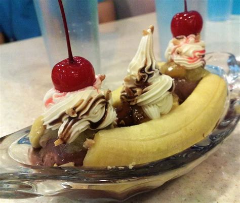Aaahh Banana Split ~ Truly One Of My Favorite Comfort Foods Since