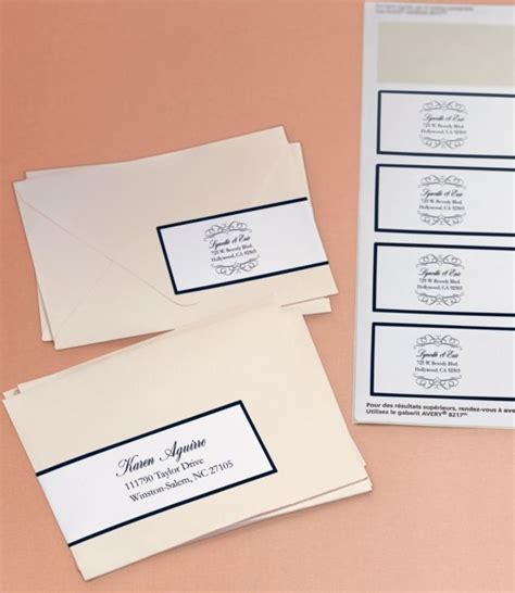 Heres An Beautiful Way To Address Your Wedding Invitations Using An