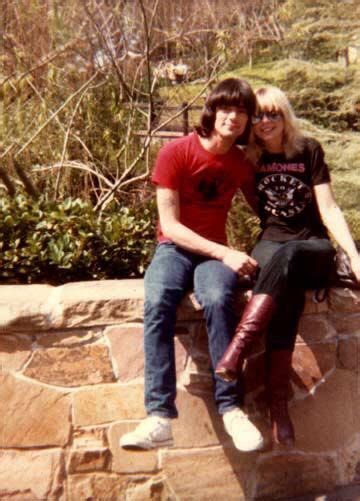 Dee Dee Ramone And Wife Vera Ramones Joey Ramone Punk Girl