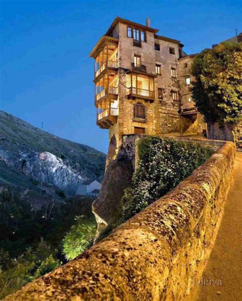 Amazing Cliff Houses Ecotek