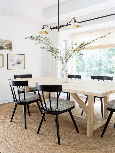10 Sage Green Decorating Ideas That Feel Very 2020 Patterned Dining