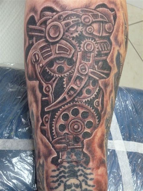 Get daily tattoo ideas on socials. 3d cog tattoo - Google Search | Mechanical tattoo design ...