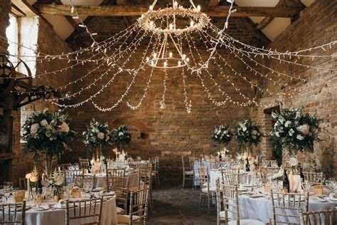 From somerset and the southwest, throughout the uk and worldwide we we love to travel and capture destination wedding photography having captured weddings, portraits and commercial photography from europe to. Almonry Barn Wedding Flowers from Somerset Wedding Florist | Barn wedding flowers, Wedding table ...