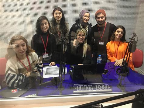 Trt fm frekans, çok çeşitli kanallardan meydana gelmektedir. TRT FM, OMÜ İletişim Fakültesinden Canlı Yayında-Bugün 12 ...