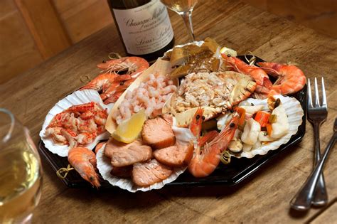 Christmas Seafood Ideas / Seafood Platters | Seafood platter, Food ...