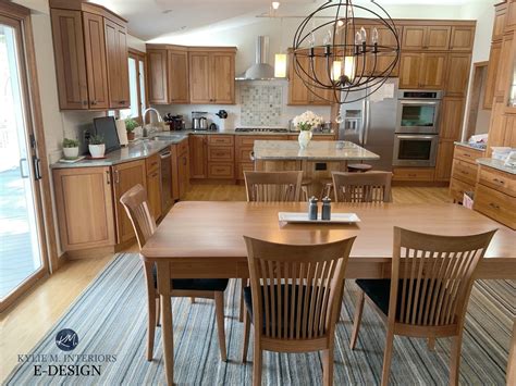 Her tips apply to the kitchen as well. What Color Vinyl Flooring With Oak Cabinets - VINYL ...