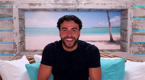 Love Island 2023 Fans Disgusted By Sammys ‘nasty Remarks About Jess Metro News