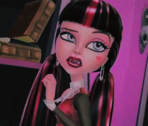 𝕄ℍ 𝕊𝕨𝕖𝕖𝕥 𝟙𝟞𝟘𝟘 monster high characters disney characters y2k profile picture arte monster high