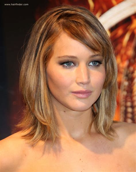 Jennifer Lawrence Hair Coloring With A Root Boost
