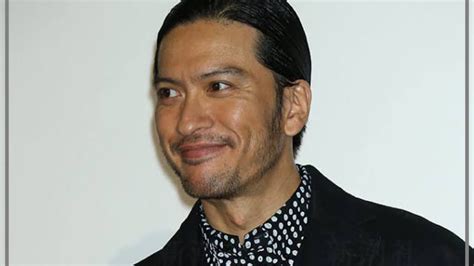 要介護の親よりも先に、長瀬演じる寿一が亡くなってしまうという衝撃の展開で幕を閉じた 『 俺の家の話 』。 ただ、それは悲劇ではなく、不器用で真っ直ぐな寿一が周りの人に与えてきた大き. 【画像】長瀬智也が老けた？劣化してハゲたとの声も!奥歯が ...