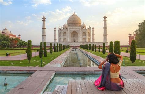 Divyan Holidays A Day Trip To The Iconic Taj Mahal A Comprehensive