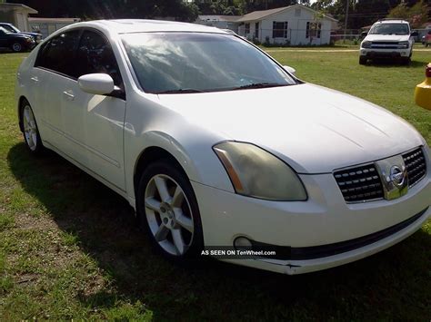 Test drive used 2004 nissan maxima at home from the top dealers in your area. 2004 Nissan Maxima Se Sedan 4 - Door 3. 5l