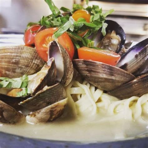 This easy—yet impressive—menu features traditional ingredients in innovative ways. Underhills Crossing Restaurant - Bronxville, NY | OpenTable