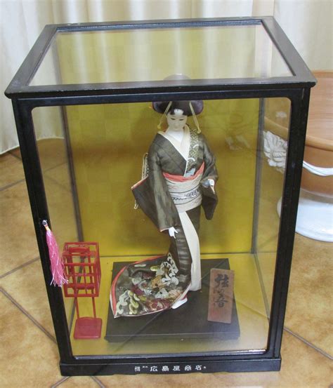 Vintage Japanese Geisha Doll In Glass Case Etsy Uk
