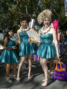 Sydney Counts Down To Mardi Gras With Over 200 000 Expected To Attend The Festival Daily