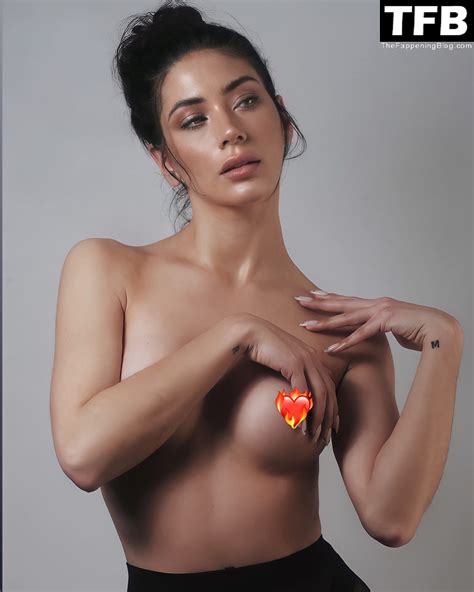 Mariana Varela Topless Sexy Photos Video The Sexy Picture