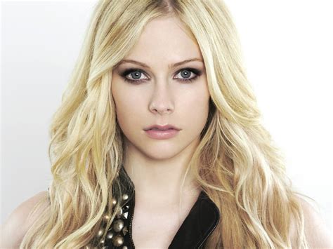 Avril Avril Lavigne Wallpaper 4657508 Fanpop