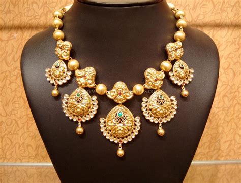 Gold Light Weight Antique Kundan Necklace Design - South India Jewels