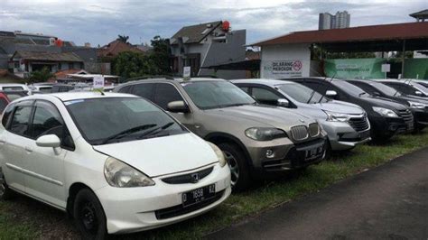 Dilelang Mobil Bekas Murah Sitaan Ditjen Pajak Toyota Avanza