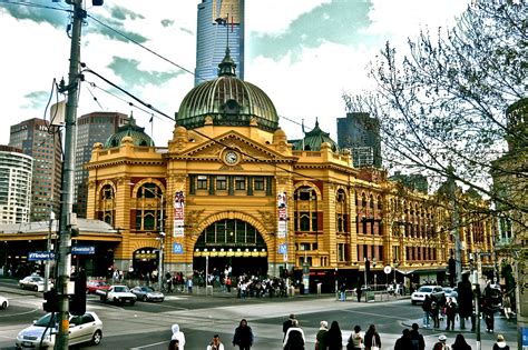 Melbourne Curious Flinders Street Station