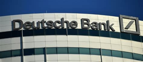 Deutsche Bank La Première Banque Allemande Affiche Des Résultats En