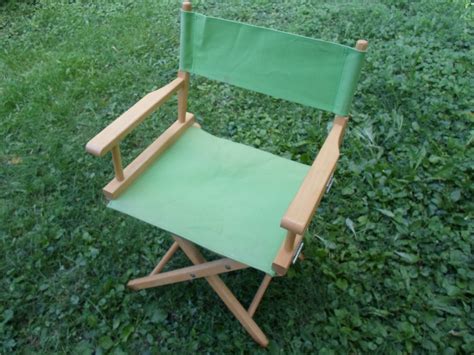 Vintage Directors Chair Wood Green Canvas Lawn Patio Folding Captains