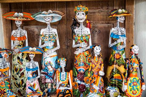 Traditions And Customs Of Día De Los Muertos