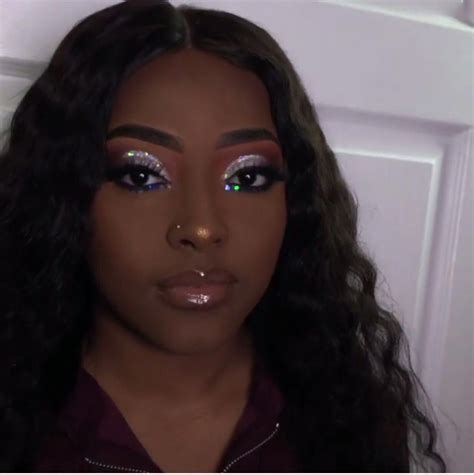 Pin By Lyric💕 On Face Beat In 2020 Prom Makeup For Brown Eyes Black Girl Makeup Glitter