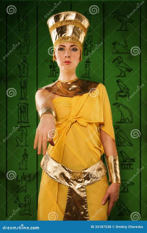 Egyptian Woman In Costume Of The Pharaoh Stock Image 33187435