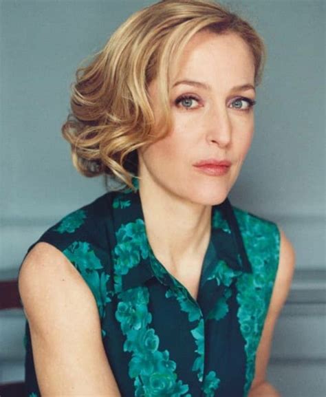Pin By Papi Llon On Gillian Anderson Gillian Anderson Beauty Anderson