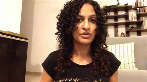 Ünlü ve amatör yazarlardan en güzel haircut for wavy hair female indian kitapları incelemek ve satın almak için tıklayın. Haircut For Thin Curly Hair Indian - Wavy Haircut