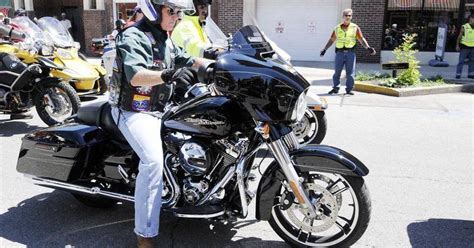 Pence Brings Annual Motorcycle Ride To Anderson Local News
