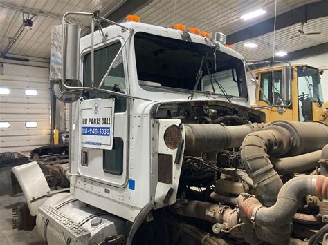 Kenworth T800 Cab Assembly For Sale