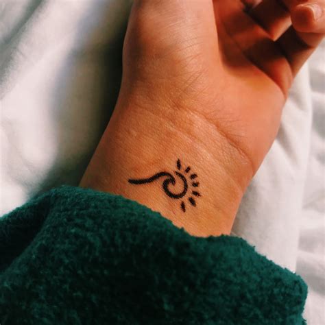 Wrist Small Cute Henna Tattoo Myra Biol