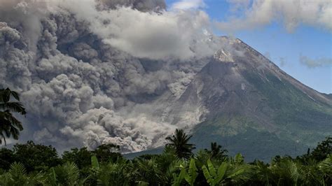 Erupsi Merapi Dan Gambaran Dahsyatnya Letusan Gunung Berapi Di Hari